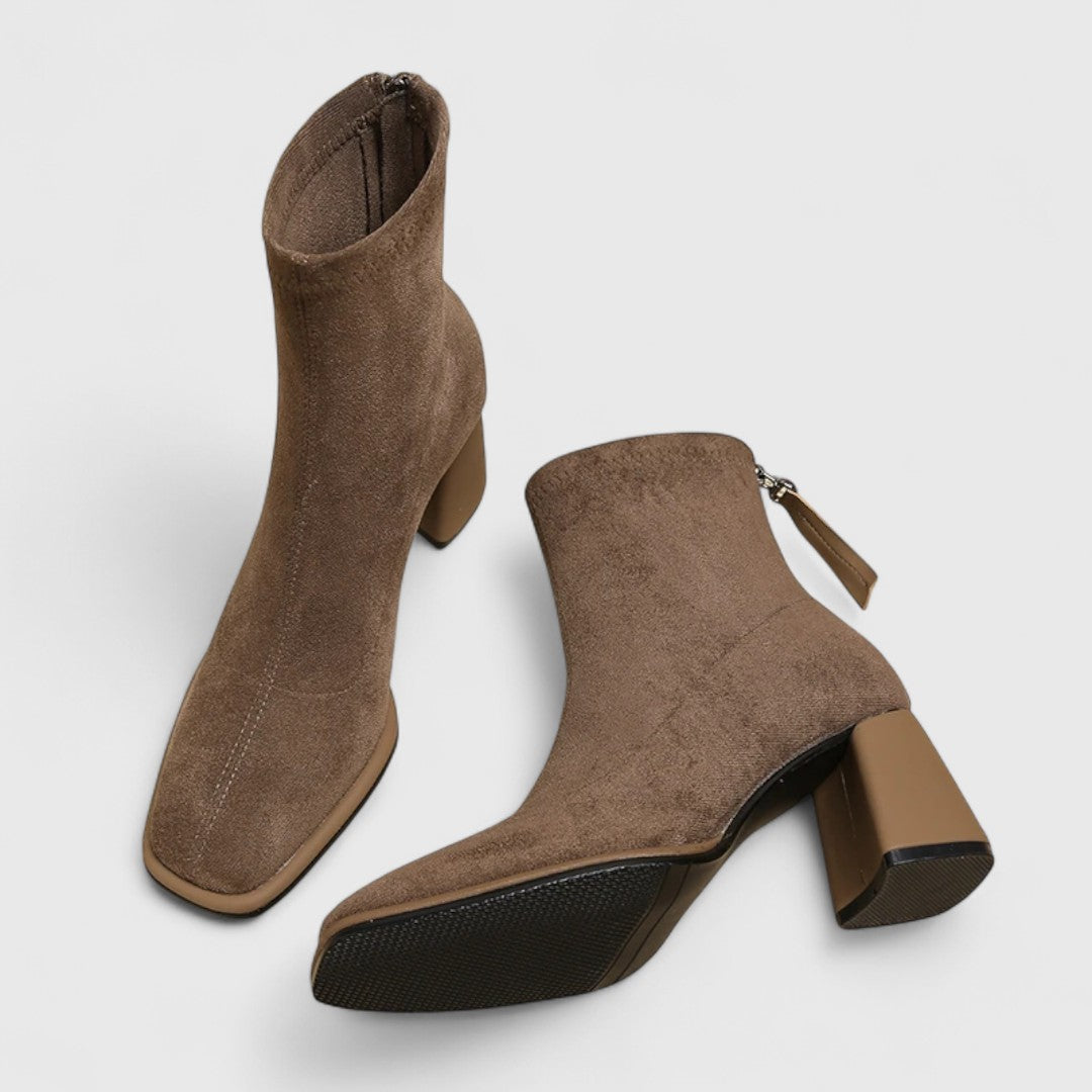 Lisa - Elegant Comfort Boots
