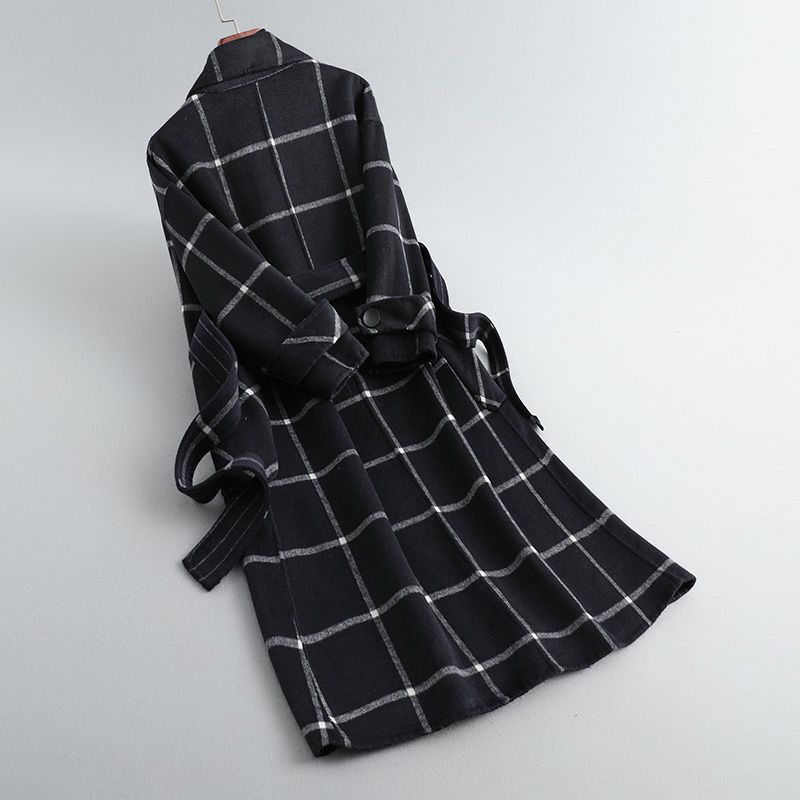 Luna Retro Lapel Black Tweed Coat | Vintage Elegance Meets Modern Strength
